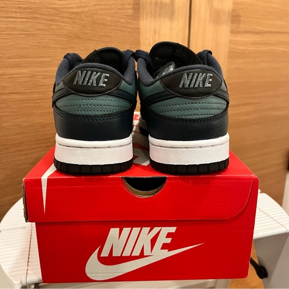 Nike Dunk Low Retro Premium 'Armory Navy’ Mens Size 8 - Picture 5 of 10